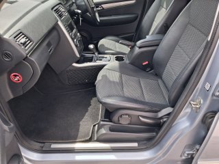 /photos/502/6b9a6ce1-c0c6-ec5d-6f38-fddc89291f60_i320x240.jpg
