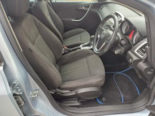 /photos/502/8e133fd0-cb54-46b7-7961-3e00310c201a_i320x240.jpg