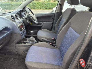/photos/502/b4a2b3eb-031c-21ea-41a3-21c6c6236d27_i320x240.jpg